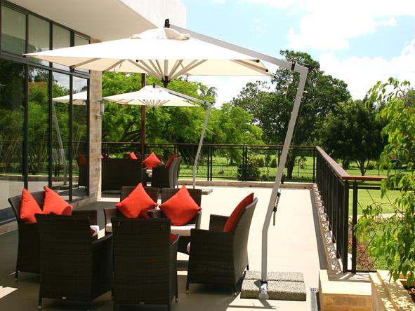 Mount Meru Hotel - Deck 
